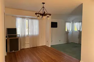 9 Hayrick Ln, Commack, NY 11725 - Photo 3