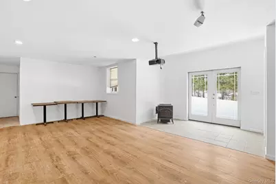 1010 Pine View, New Windsor, NY 12553 - Photo 25