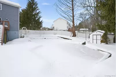 1010 Pine View, New Windsor, NY 12553 - Photo 29