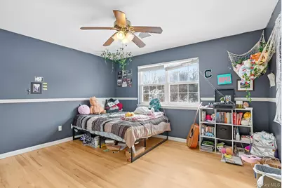 1010 Pine View, New Windsor, NY 12553 - Photo 21