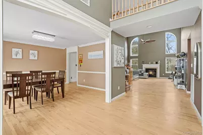 1010 Pine View, New Windsor, NY 12553 - Photo 3