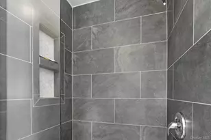 1010 Pine View, New Windsor, NY 12553 - Photo 13