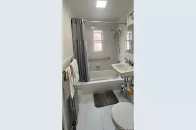 227-50 Murdock Avenue, Queens Village, NY 11429 - Photo 9
