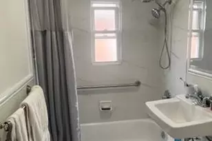 227-50 Murdock Ave, Queens Village, NY 11429 - Photo 9