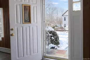 24 McKinley Ave, White Plains, NY 10606 - Photo 5