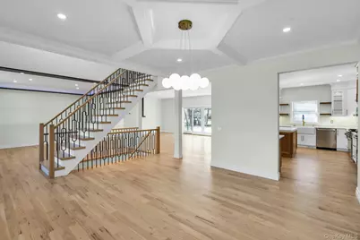 3 Carmine Court, Commack, NY 11725 - Photo 7