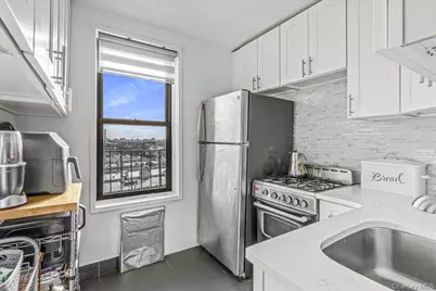 50-21 39th Place #4H, Sunnyside, NY 11104 - Photo 11