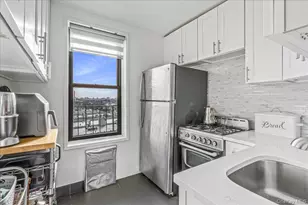 50-21 39th Pl, Sunnyside, NY 11104 - Photo 9