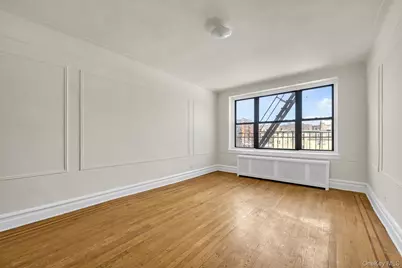 72-34 Austin #D3, Forest Hills, NY 11375 - Photo 7