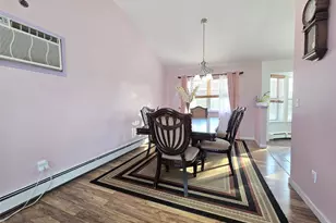 54 Beacon St, Shirley, NY 11967 - Photo 5