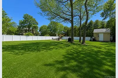 54 Beacon Street, Shirley, NY 11967 - Photo 19
