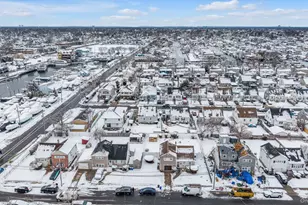 16 Layton St, Freeport, NY 11520 - Photo 17