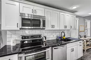 95 Sound Beach Blvd, Sound Beach, NY 11789 - Photo 13