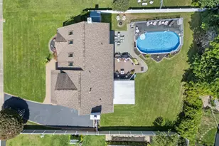 3 Crystal Brook Ct, Islip, NY 11751 - Photo 43