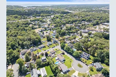 3 Crystal Brook Court, Islip, NY 11751 - Photo 49