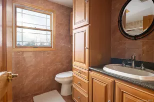 1650 Gillette Dr, East Marion, NY 11939 - Photo 11