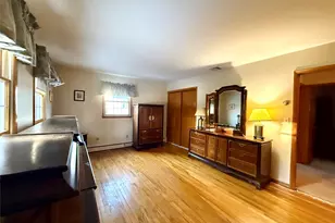 130 Grand St, Highland, NY 12528 - Photo 11