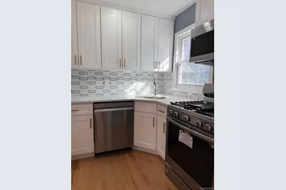 11511 180th Street, Jamaica, NY 11434 - Photo 5