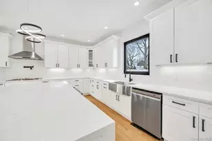 45 Ramble Ln, Levittown, NY 11756 - Photo 15