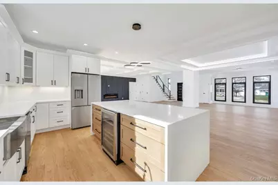 45 Ramble Lane, Levittown, NY 11756 - Photo 13