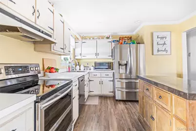 9 Golf Course Road, Bellport, NY 11713 - Photo 9