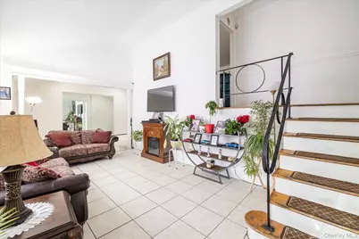 55 Bogart Street, Huntington Station, NY 11746 - Photo 7