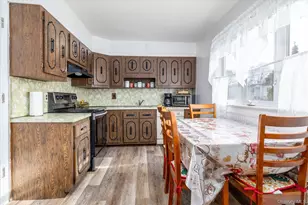 55 Bogart St, Huntington Station, NY 11746 - Photo 3