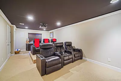 11 Theresa Lane, Port Jefferson, NY 11777 - Photo 31