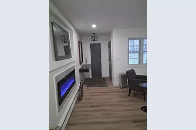 917 Sipp Avenue, Patchogue, NY 11772 - Photo 9