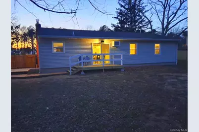 917 Sipp Avenue, Patchogue, NY 11772 - Photo 5