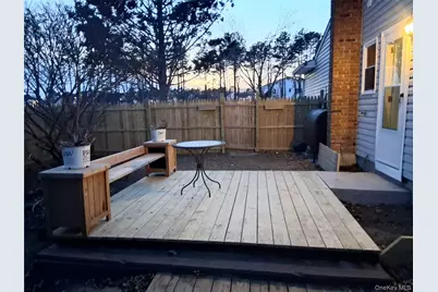 917 Sipp Avenue, Patchogue, NY 11772 - Photo 3