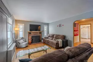 42 W Cedar St, Poughkeepsie, NY 12601 - Photo 9