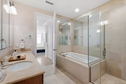 1 Christie Place #207 E, Scarsdale, NY 10583 - Photo 7