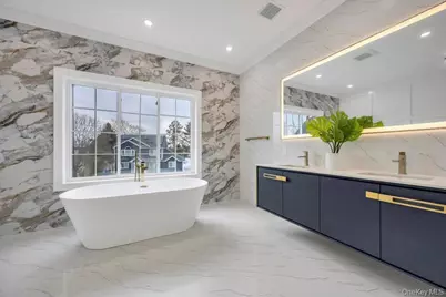 49 Anvil Lane, Levittown, NY 11756 - Photo 33