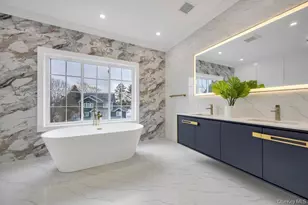 49 Anvil Ln, Levittown, NY 11756 - Photo 33