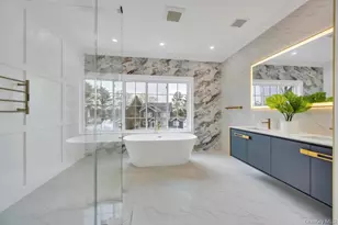 49 Anvil Ln, Levittown, NY 11756 - Photo 35