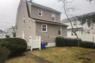 22 Eton St, Valley Stream, NY 11581 - Photo 25