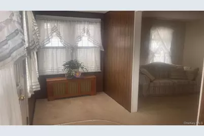 22 Eton Street, Valley Stream, NY 11581 - Photo 5