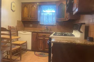 22 Eton St, Valley Stream, NY 11581 - Photo 19