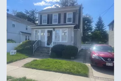 22 Eton Street, Valley Stream, NY 11581 - Photo 1