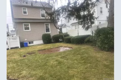 22 Eton Street, Valley Stream, NY 11581 - Photo 7