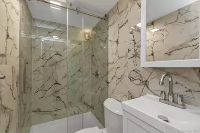 19410 Nashville Boulevard, Springfield Gardens, NY 11413 - Photo 23