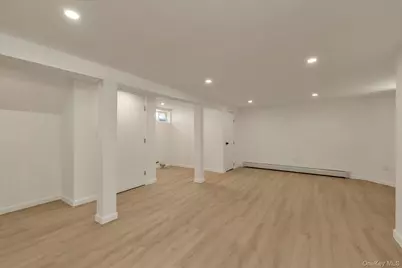 19410 Nashville Boulevard, Springfield Gardens, NY 11413 - Photo 21