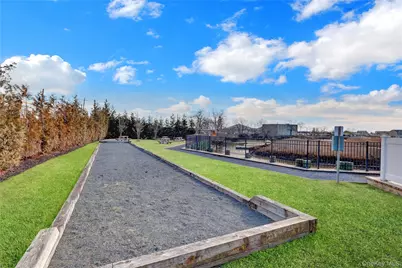 622 Marina Pointe Drive #622, East Rockaway, NY 11518 - Photo 29