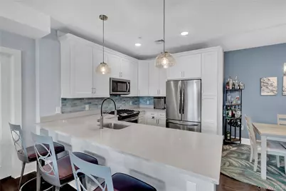 622 Marina Pointe Drive #622, East Rockaway, NY 11518 - Photo 9