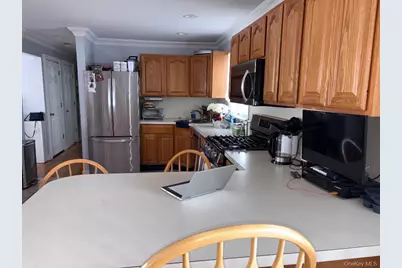 223 Audley Court S, Copiague, NY 11726 - Photo 9