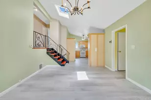 10 Laurie Rd, Brentwood, NY 11717 - Photo 5