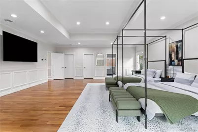 717 W Montauk Highway, Bay Shore, NY 11706 - Photo 25