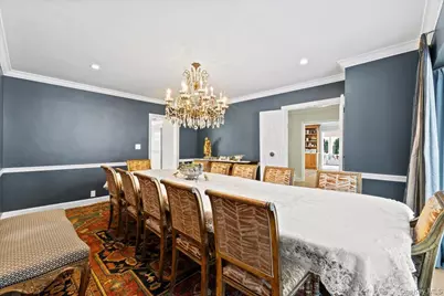 25 Pond Park Road, Great Neck, NY 11023 - Photo 13