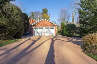 1 Cumberland Path, Setauket, NY 11733 - Photo 23